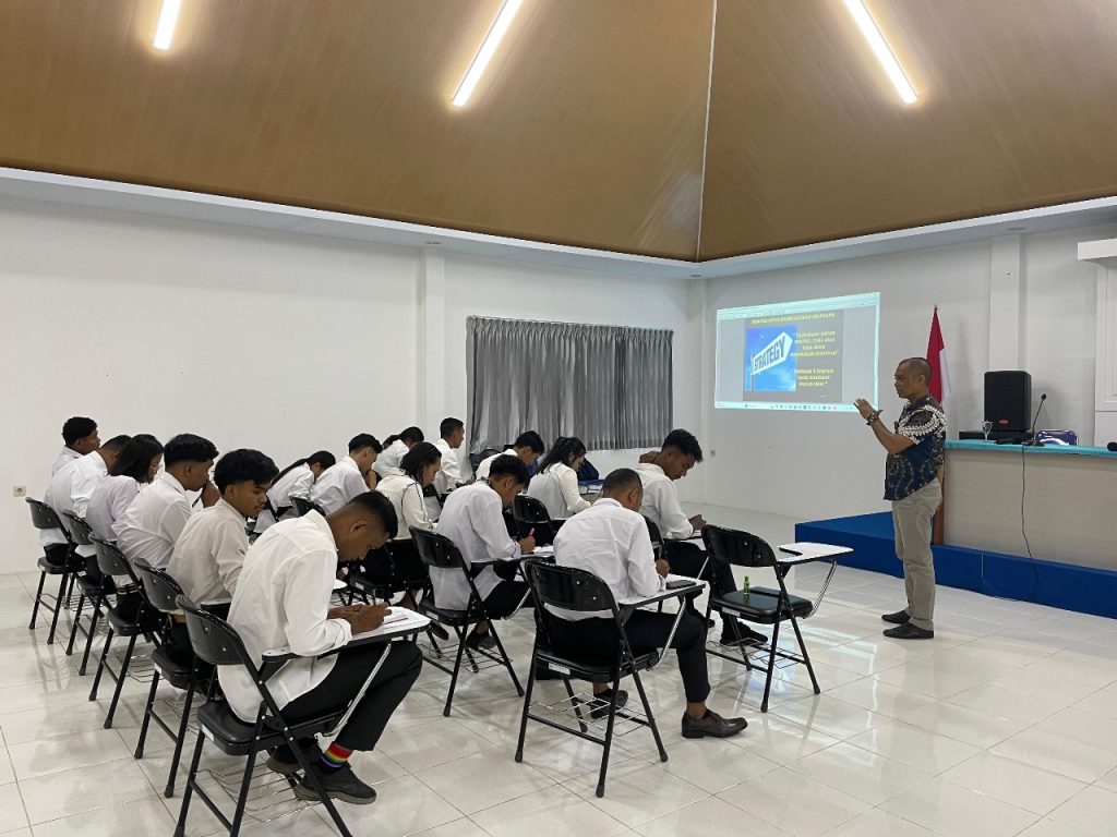 Orientasi Karyawan Baru Ksp kopdit sehati ba’a